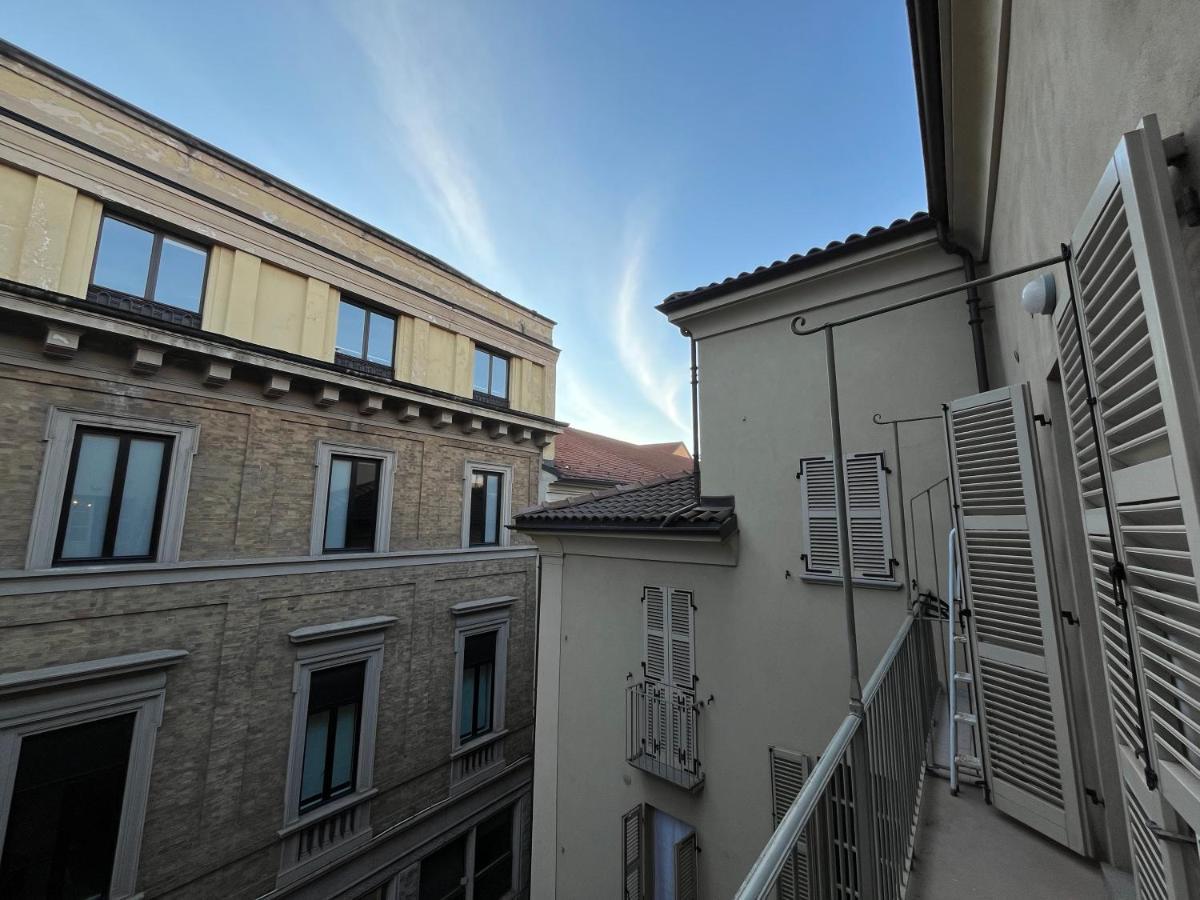 Zenhouse - Nel Cuore Del Centro Storico Di Torino エクステリア 写真